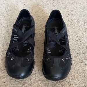 Skechers Women's Black Mesh Mary Jane Sneakers